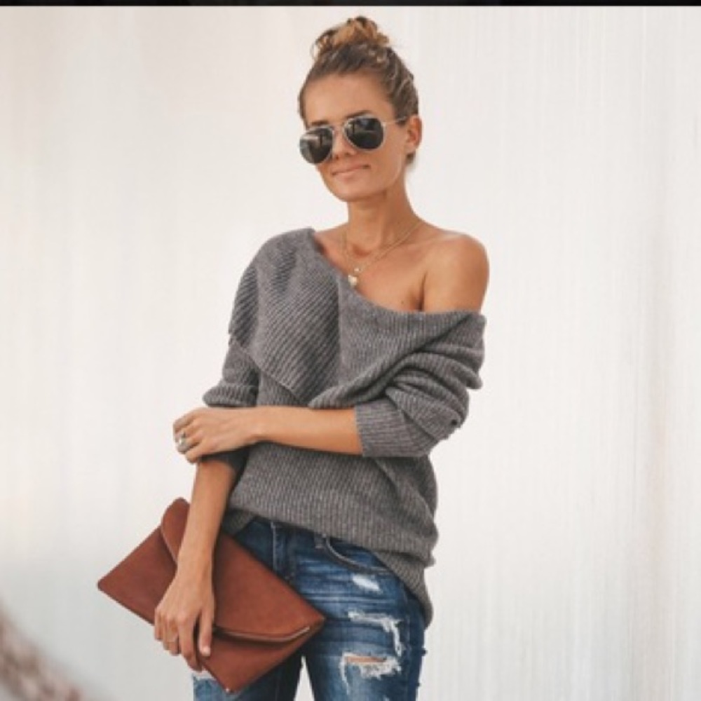 Vici off the shoulder Sweater
